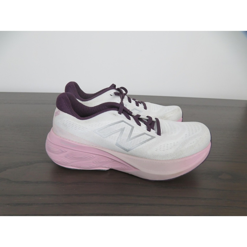 New Balance Fresh Foam X 880v15 Womens 8 White Pink Running Sneakers W880A15